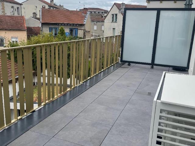 Location Appartement Rue Pasteur, Roche la Molière