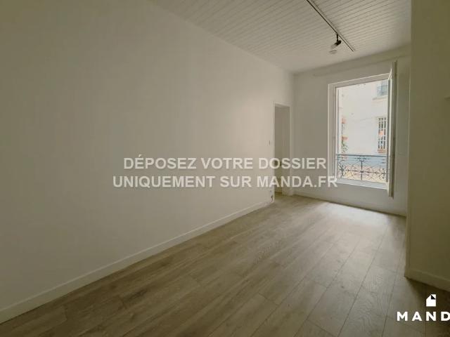 Location Appartement Rue Petit, Paris