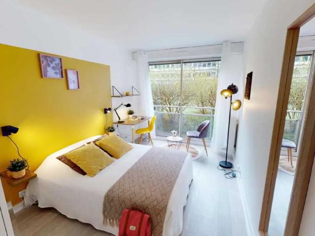 Location Appartement Rue Petit, Paris