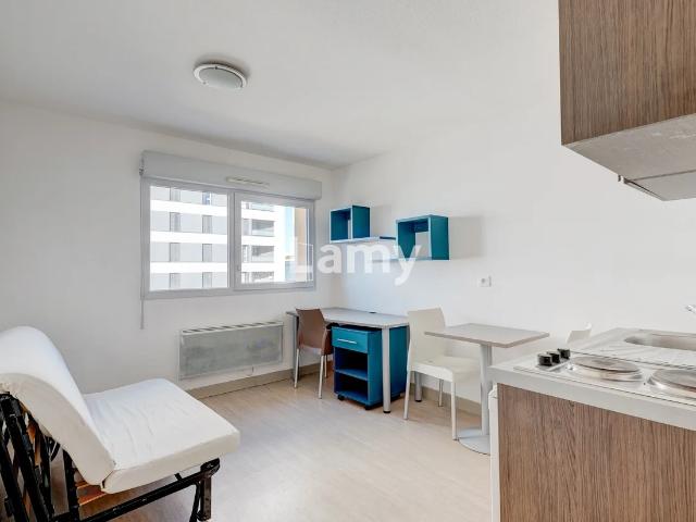 Location Appartement Rue Peyssonnel, Marseille