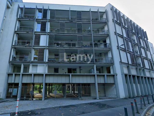 Location Appartement Rue Peyrolade, Toulouse
