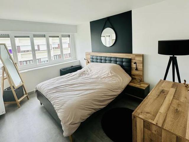 Location Appartement Rue Père André Jarlan, Évry