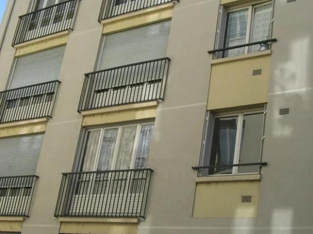 Location Appartement Rue Persoz, Villeurbanne
