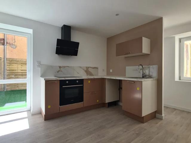Location Appartement Rue Perrier, Mâcon