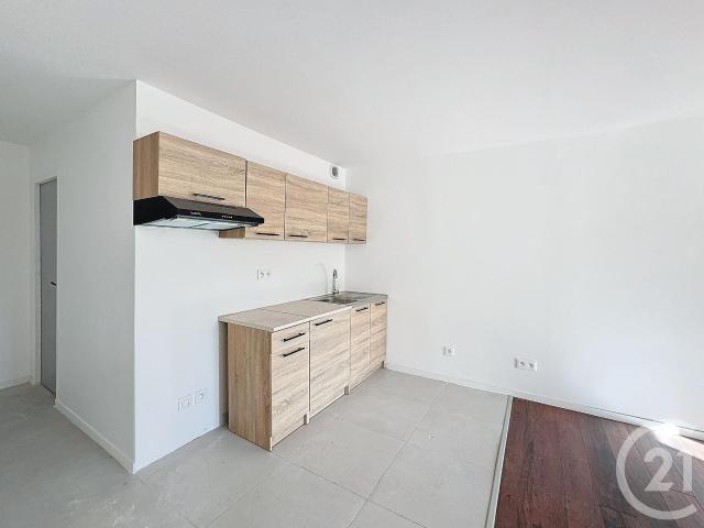 Location Appartement Rue Philippe Goudey, Exincourt