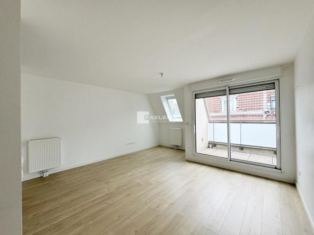 Location Appartement Rue Philippe de Comines, Lille