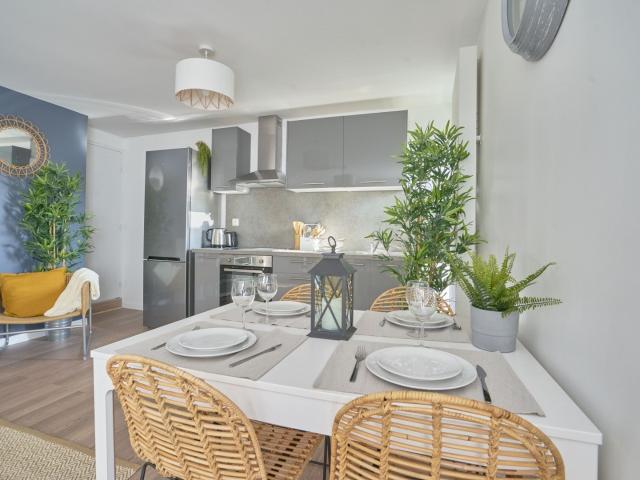 Location Appartement Rue Philippe Laurent Roland, Lille