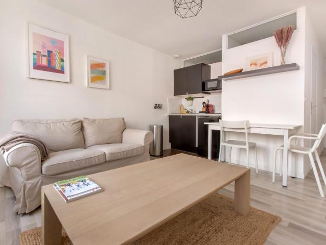 Location Appartement Rue Pierre Mauroy, Lille