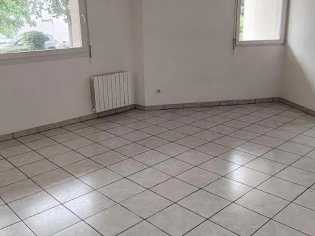 Location Appartement Rue Pierre Mendès France, Joué lès Tours