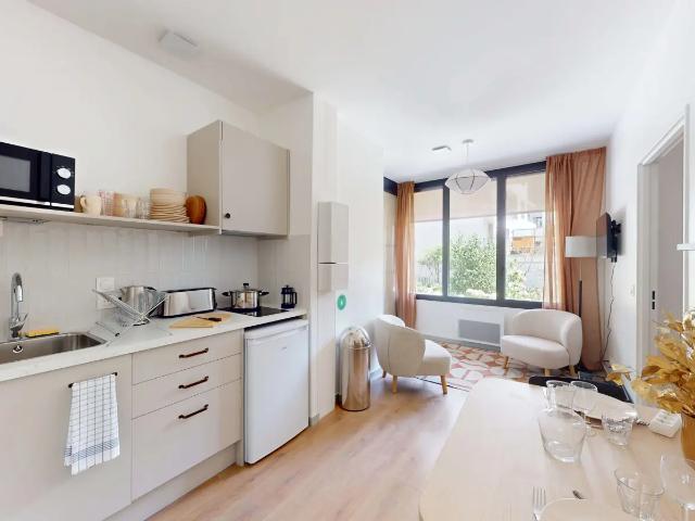 Location Appartement Rue Pierre Curie, Asnières sur Seine