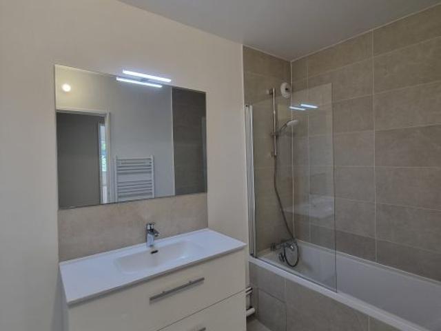 Location Appartement Rue Pierre Clostermann, Le Chesnay Rocquencourt