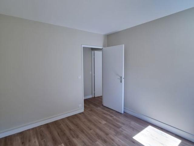 Location Appartement Rue Pierre Clostermann, Le Chesnay Rocquencourt