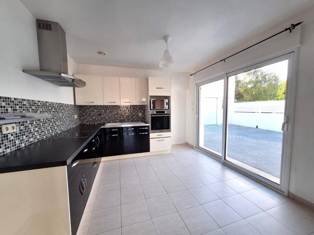 Location Appartement Rue Pierre Corneille, Les Sables d'Olonne