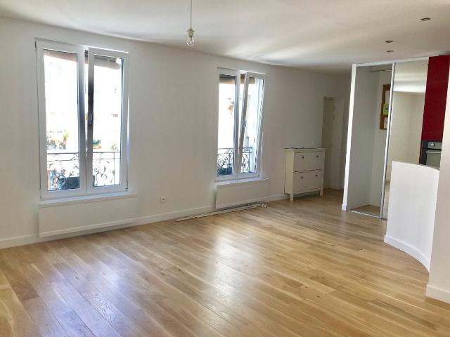Location Appartement Rue Pierre Dupont, Paris