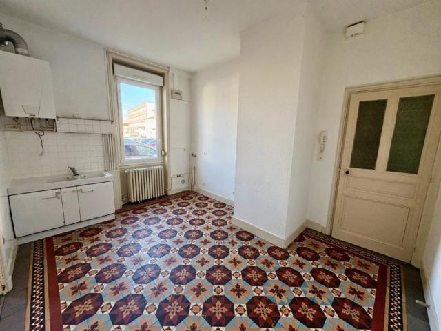 Location Appartement Rue Pierre Dupont, Roanne
