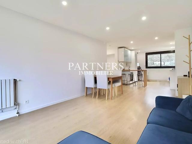 Location Appartement Rue Pierre de Coubertin, Aix en Provence