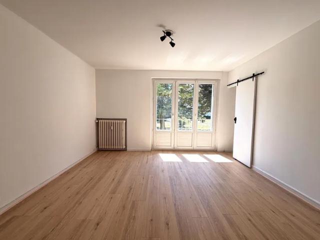 Location Appartement Rue Pierre de Coubertin, Alençon