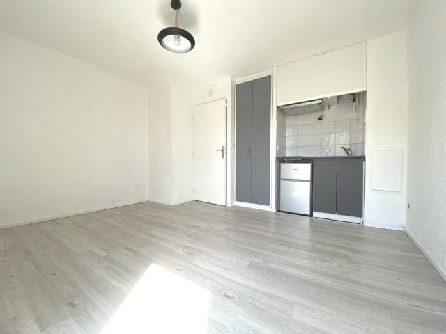 Location Appartement Rue Pierre de Ronsard, Toulouse