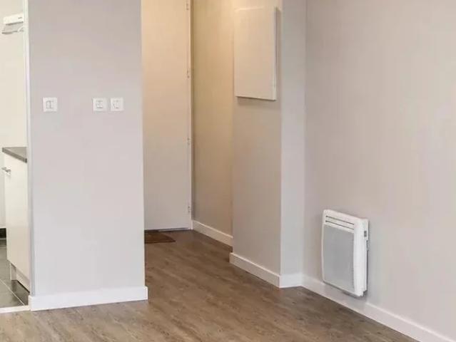 Location Appartement Rue Pierre et Marie Curie, Margny lès Compiègne