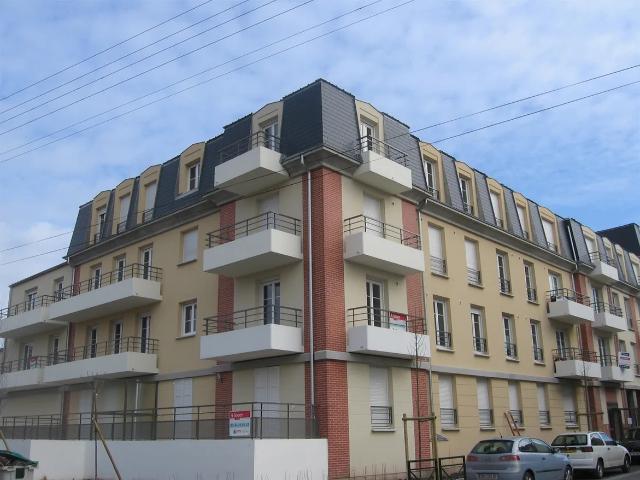 Location Appartement Rue Pierre et Marie Curie, Margny lès Compiègne