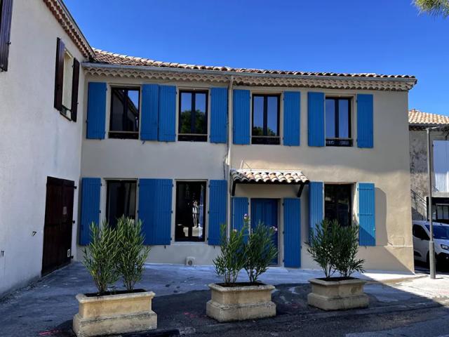 Location Appartement Rue Pierre et Marie Curie, Bouc Bel Air