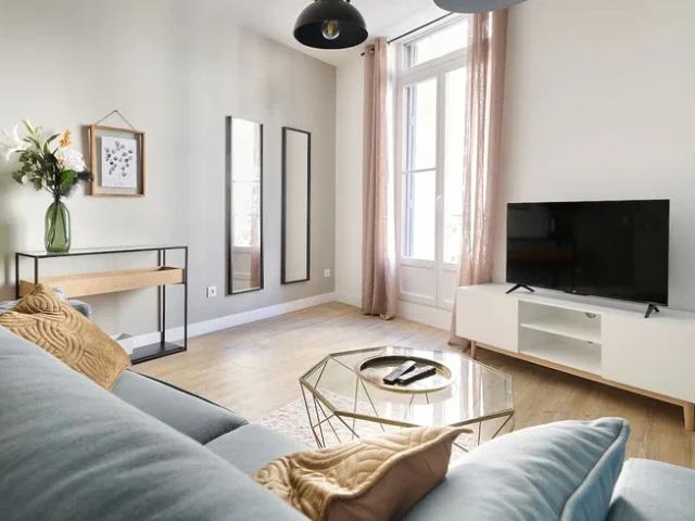 Location Appartement Rue Pierre Flourens, Béziers