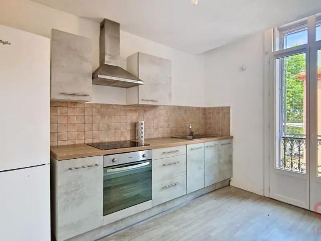 Location Appartement Rue Pierre Jean de Beranger, Perpignan