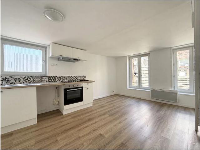 Location Appartement Rue Pierre Legrand, Lille