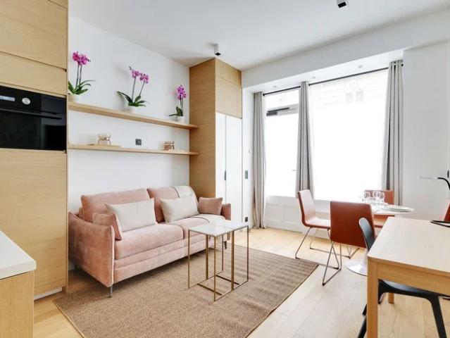 Location Appartement Rue Pierre Leroux, Paris