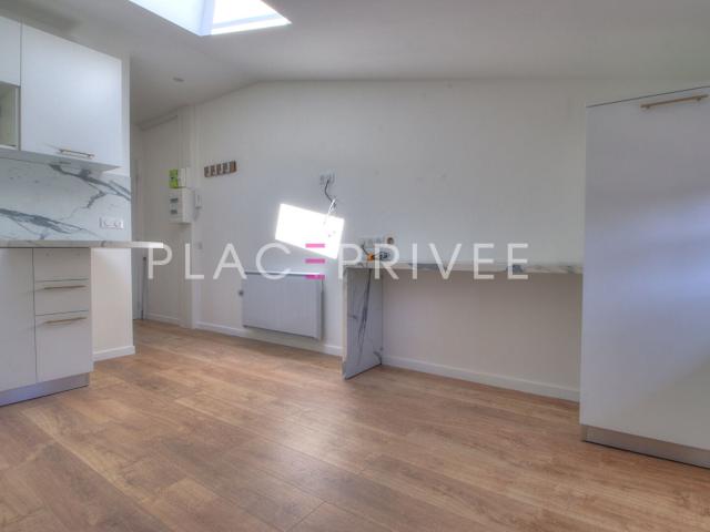 Location Appartement Rue Pierre Villard, Nancy