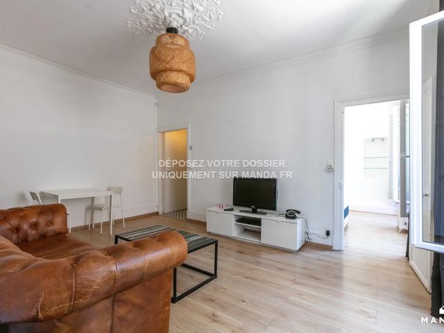Location Appartement Rue Pihet, Paris