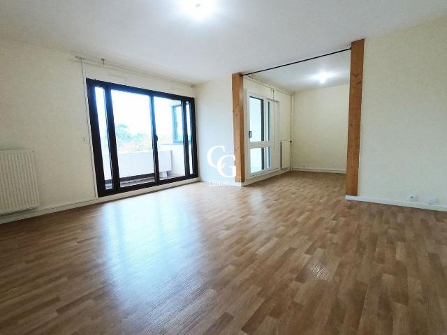 Location Appartement Rue Président Desmars, Nantes