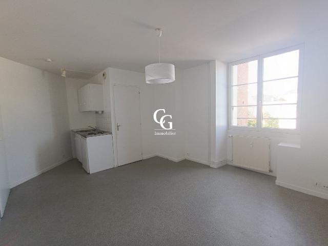 Location Appartement Rue Président Desmars, Nantes
