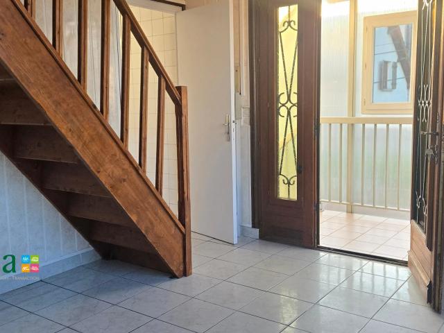 Location Appartement Rue Prosper Legouté, Antony