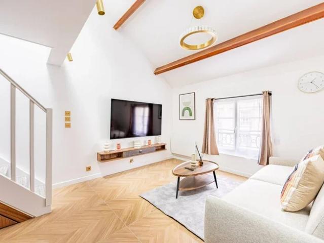 Location Appartement Rue Quincampoix, Paris