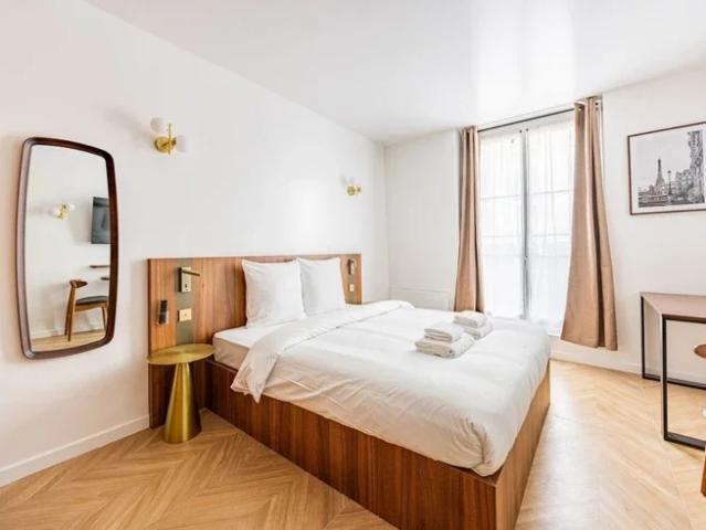 Location Appartement Rue Quincampoix, Paris