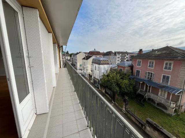 Location Appartement Rue Rouget de Lisle, Lons le Saunier