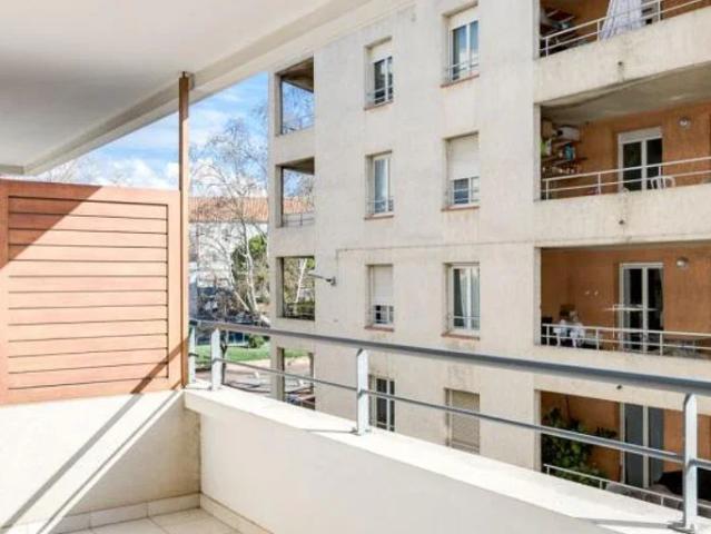 Location Appartement Rue Roumanille, Marseille