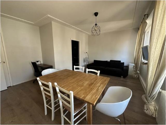 Location Appartement Rue Royale, Lille