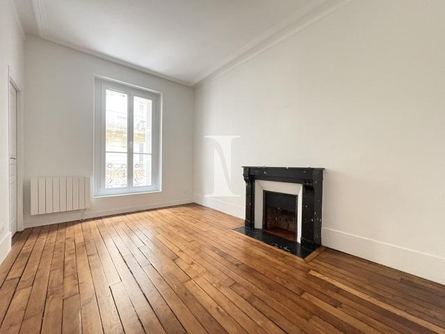 Location Appartement Rue Robert Fleury, Paris