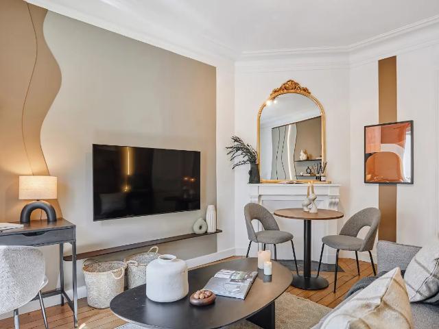 Location Appartement Rue Robert Fleury, Paris