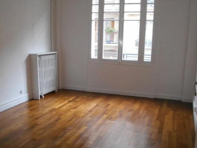 Location Appartement Rue Robert Lindet, Paris