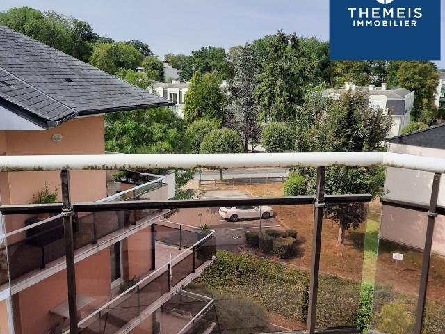 Location Appartement Rue Robert Schuman, Rambouillet