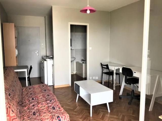Location Appartement Rue Rodière, Albi