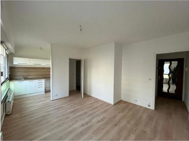 Location Appartement Rue Roger Vergin, Lambersart
