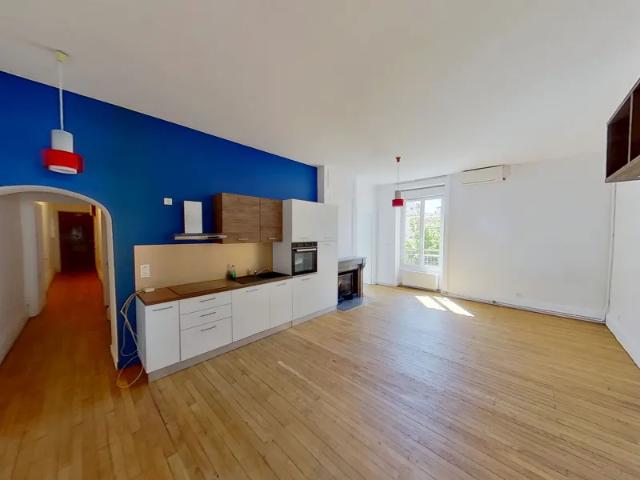 Location Appartement Rue Roquette, Lyon