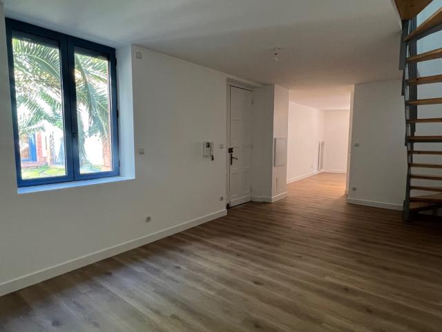 Location Appartement Rue Roquelaine, Toulouse