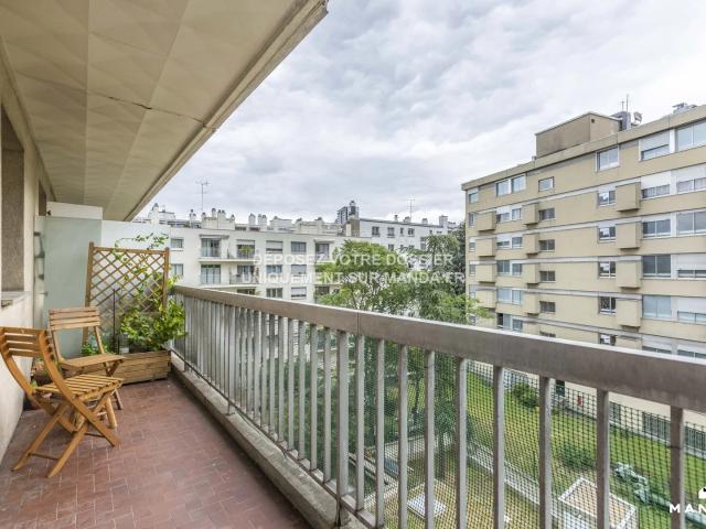 Location Appartement Rue Rosenwald, Paris