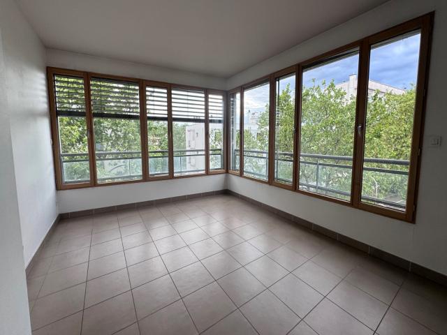 Location Appartement Rue Rossan, Lyon