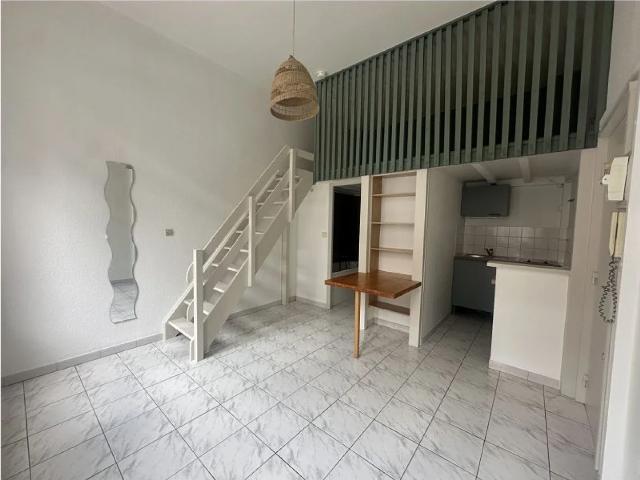 Location Appartement Rue Ratisbonne, Lille